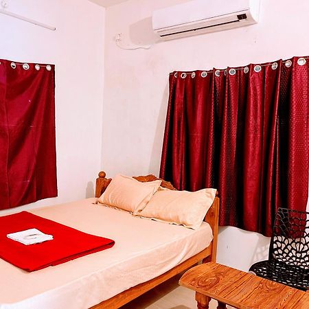 Gt Guest House Virāmpattinam Eksteriør bilde